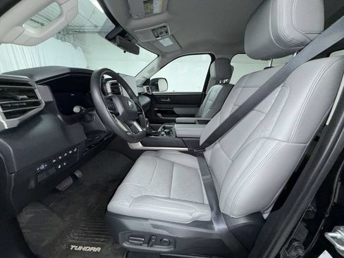 Certified 2024 Toyota Tundra Limited AWD/4WD image 4