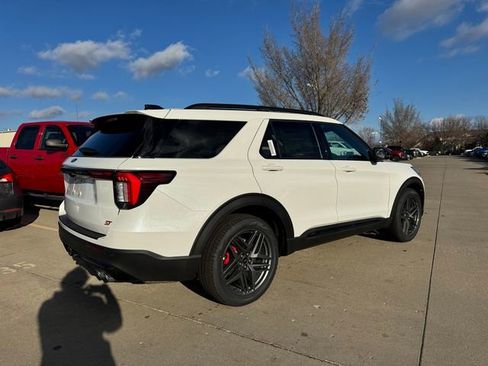 New 2026 Ford Explorer ST w/ Sun And Sound Package AWD/4WD image 7