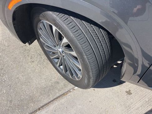 Used 2024 Hyundai Palisade Calligraphy image 33