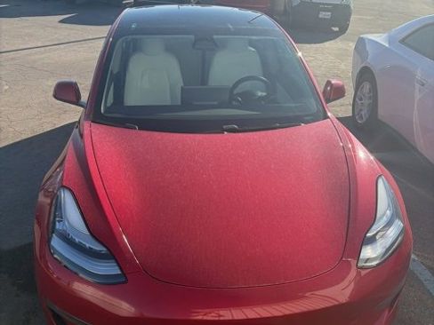 Used 2020 Tesla Model 3 Performance image 1