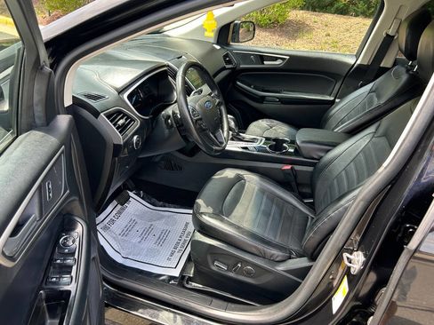 Used 2017 Ford Edge SEL w/ Equipment Group 201A image 8