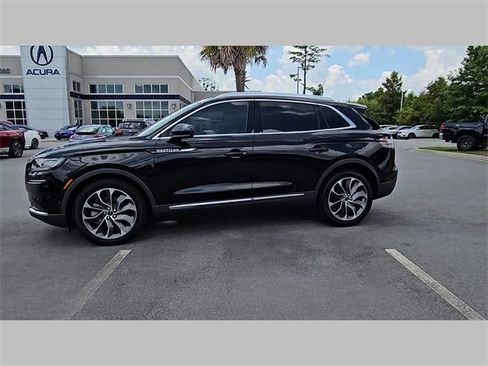 Used 2022 Lincoln Nautilus Reserve w/ Equipment Group 201A image 18