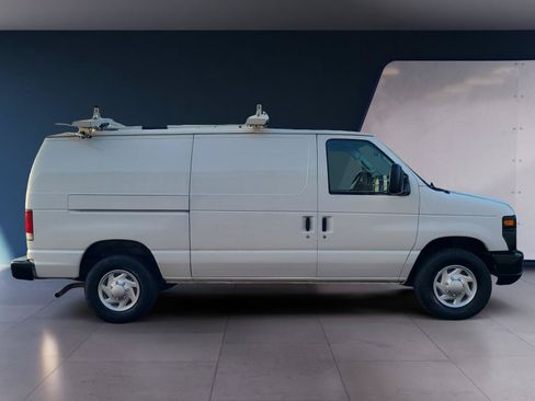 Used 2010 Ford E-250 and Econoline 250 RWD image 6