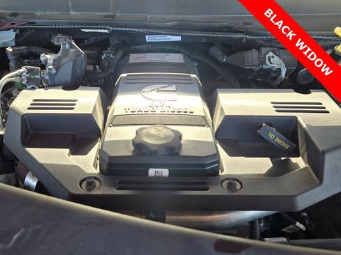 Used 2024 RAM 3500 Laramie w/ Night Edition AWD/4WD image 30