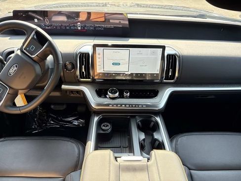 New 2027 Ford Expedition Tremor AWD/4WD image 16