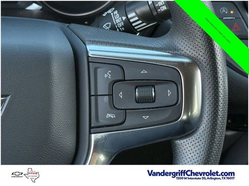 Used 2023 Chevrolet Blazer LT w/ Convenience Package FWD image 13