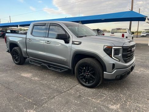 Used 2024 GMC Sierra 1500 Elevation w/ X31 Off-Road Package AWD/4WD image 3