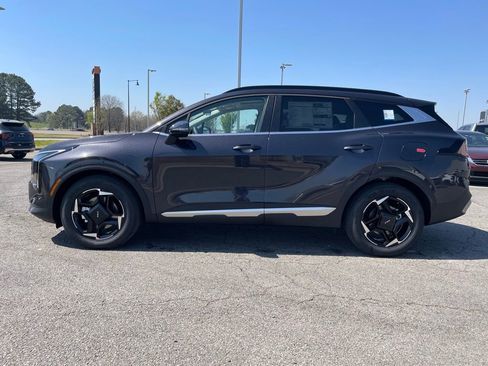 New 2026 Kia Sportage EX FWD image 4