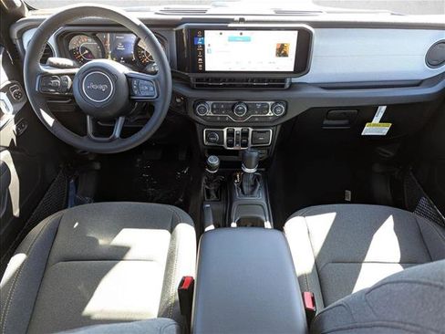 New 2026 Jeep Gladiator Sport image 13