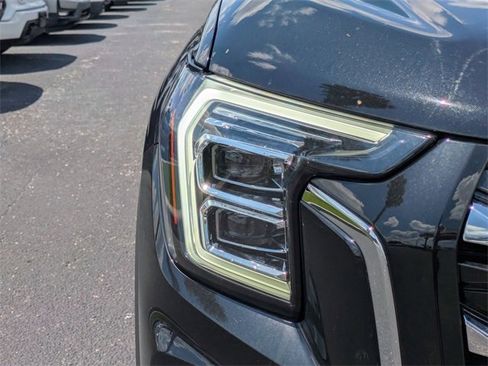 New 2025 GMC Terrain Elevation w/ Elevation Premium Package image 10