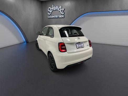 New 2026 FIAT 500 e w/ Comfort Group FWD image 9