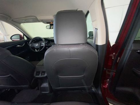 Used 2022 Buick Envision Preferred FWD image 36