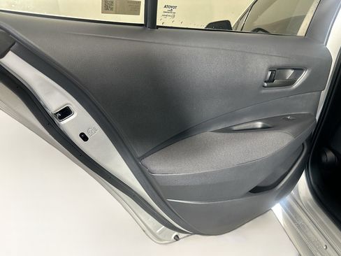 Used 2025 Toyota Corolla LE FWD image 24