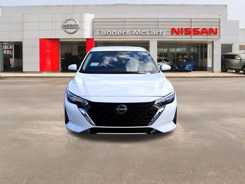 New 2025 Nissan Sentra S image 8