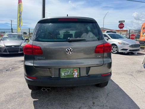 Used 2016 Volkswagen Tiguan SE FWD image 5