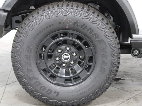 New 2026 Ford Bronco Badlands AWD/4WD image 12