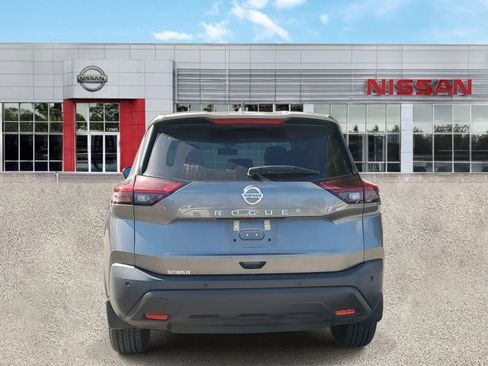 Used 2021 Nissan Rogue S image 5
