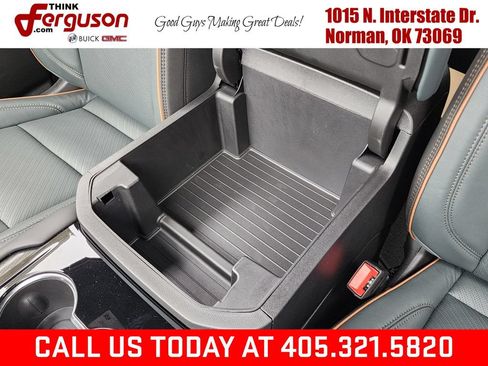 New 2026 GMC Yukon AT4 w/ AT4 Premium Plus Package AWD/4WD image 37