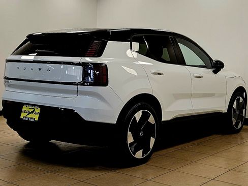 New 2026 Volvo EX30 Plus w/ Protection Package Premier AWD/4WD image 5