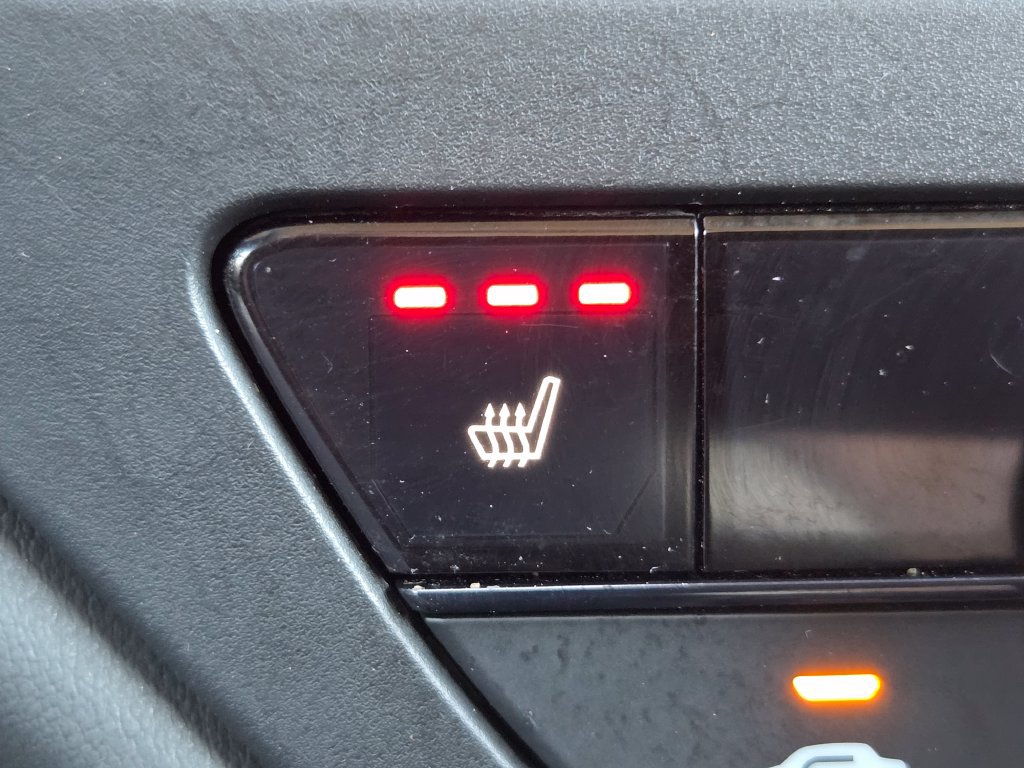 Certified 2024 Honda Accord EX image 8