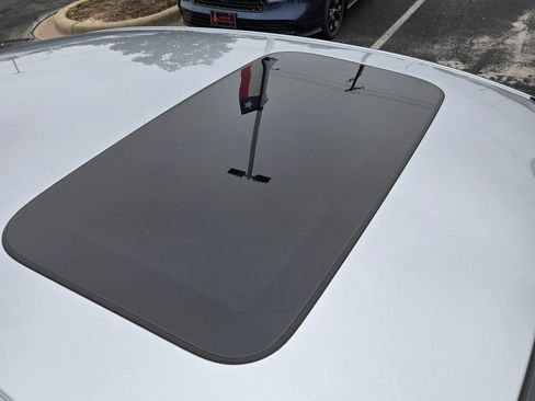 New 2025 Honda Accord SE image 16