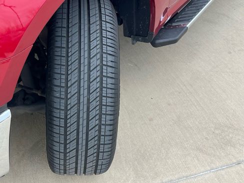 Used 2016 Ford F150 XLT w/ Equipment Group 302A Luxury image 8