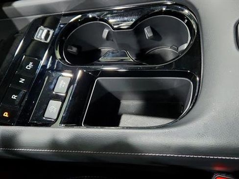 Certified 2025 Nissan Murano SV image 45