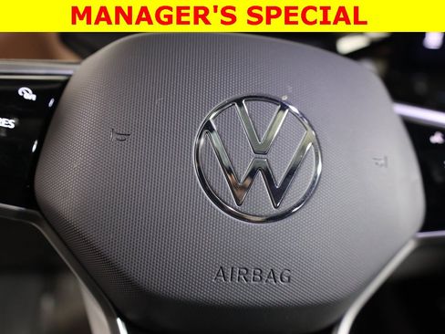 Used 2021 Volkswagen ID.4 Pro S image 13