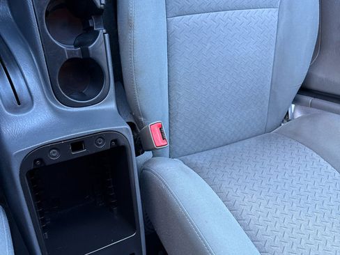 Used 2006 Jeep Liberty Renegade image 36