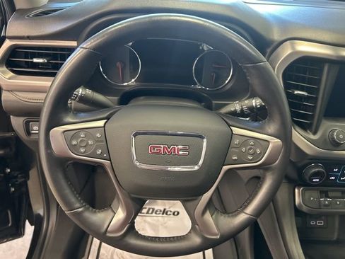 Used 2022 GMC Acadia AT4 image 19