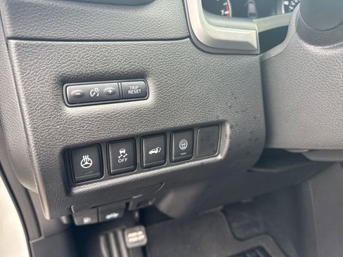 Used 2024 Nissan Murano SL image 13