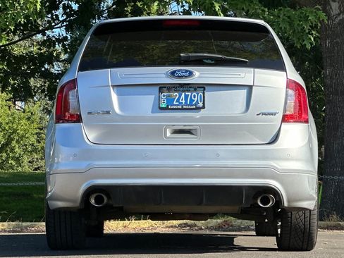 Used 2013 Ford Edge Sport w/ Driver Entry Pkg FWD image 7