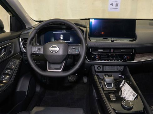 New 2026 Nissan Rogue Platinum w/ Tech Package image 8