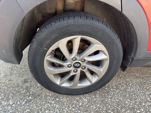 Used 2016 Hyundai Tucson SE w/ Option Group 02 AWD/4WD image 10