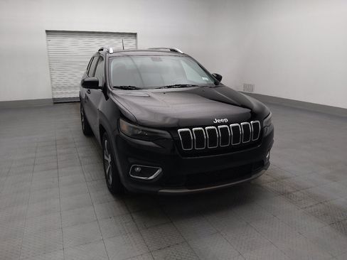 Used 2019 Jeep Cherokee Limited FWD image 14
