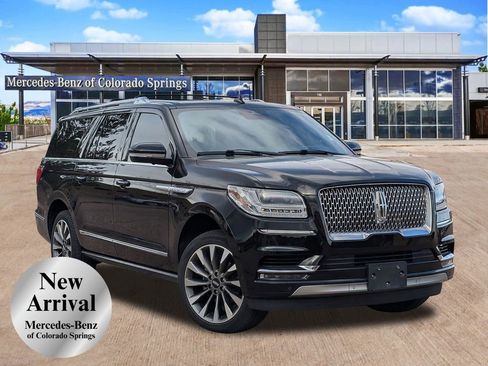 Used 2021 Lincoln Navigator L Reserve w/ Luxury Package image 1