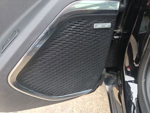 Used 2025 Chevrolet Traverse RS w/ LPO, Floor Liner Package AWD/4WD image 24
