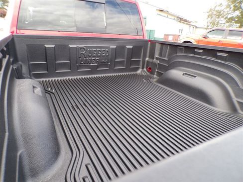 Used 2018 RAM 2500 Laramie w/ Off Road Package image 10