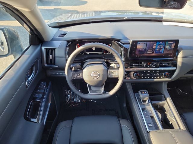 New 2026 Nissan Pathfinder SL w/ Cargo Package FWD image 11