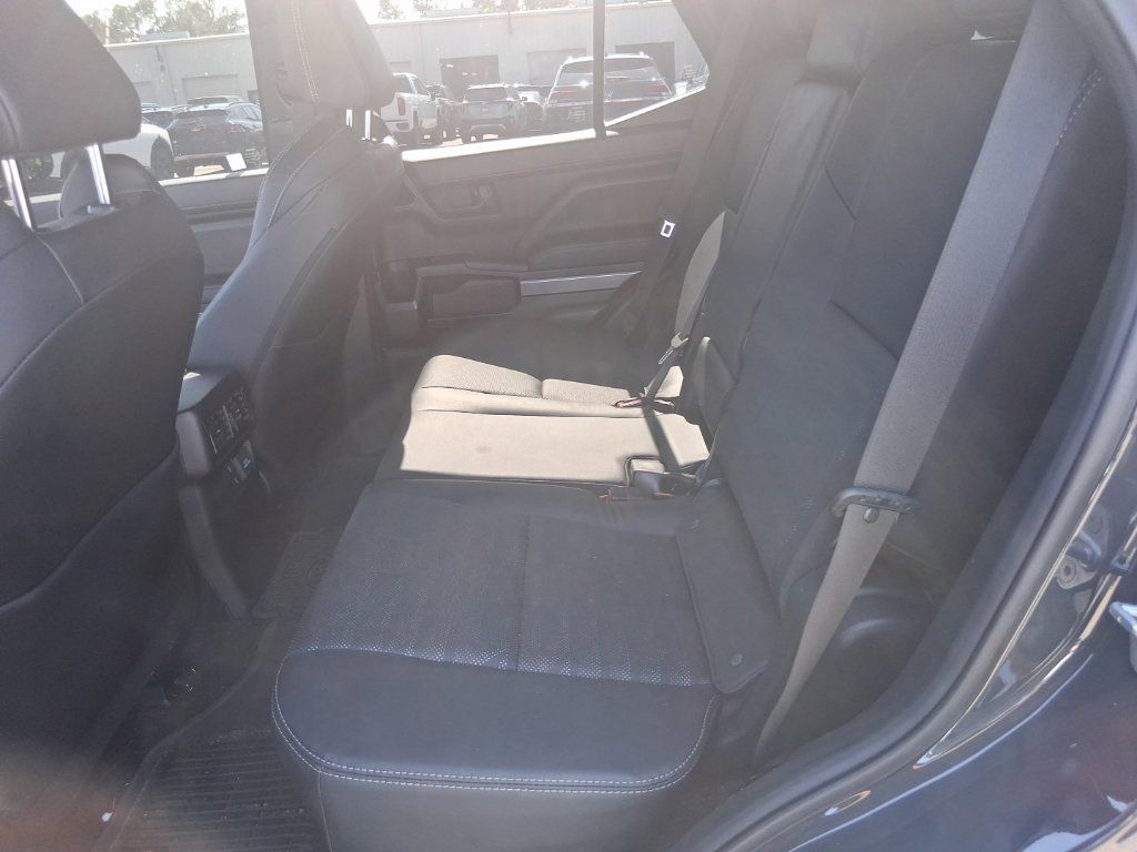 Used 2025 Toyota 4Runner TRD Off-Road Premium w/ Tow Technology Package AWD/4WD image 16