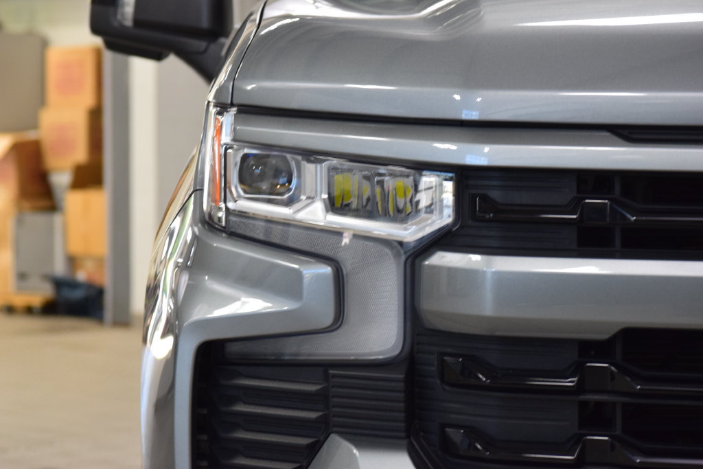 Used 2023 Chevrolet Silverado 1500 RST AWD/4WD image 11