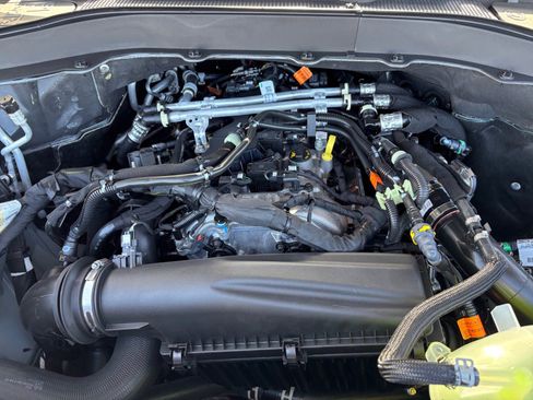 New 2026 Ford Explorer Active w/ Active Comfort Package image 21