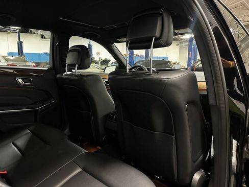 Used 2015 Mercedes-Benz E 350 4MATIC Sedan image 19