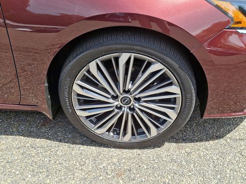 Used 2023 Nissan Altima 2.5 SL FWD image 9