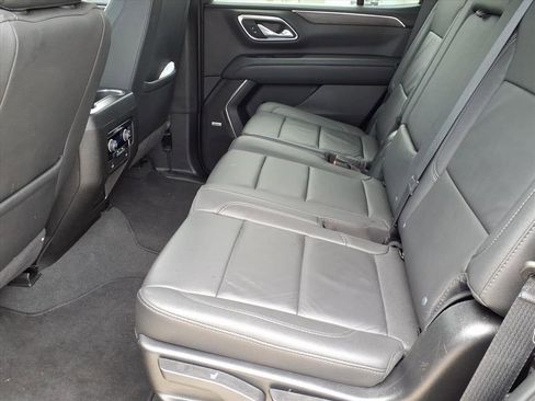 Used 2024 Chevrolet Tahoe LT image 12