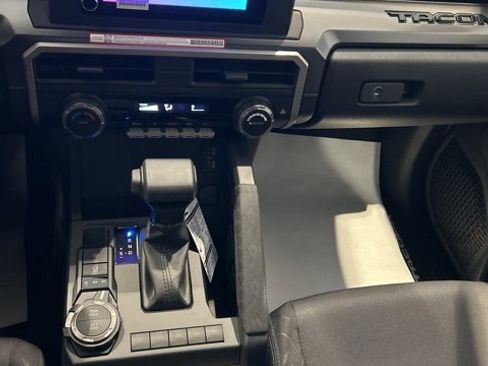 New 2025 Toyota Tacoma SR5 image 12