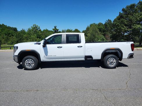 New 2026 GMC Sierra 2500 Pro w/ 1SA Pro Safety Plus Package AWD/4WD image 2