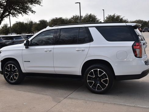 Used 2021 Chevrolet Tahoe RST w/ Luxury Package image 11