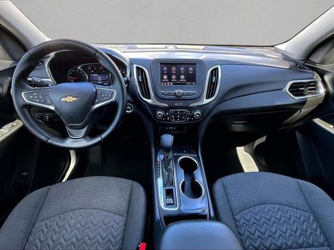 Used 2024 Chevrolet Equinox LT FWD image 16
