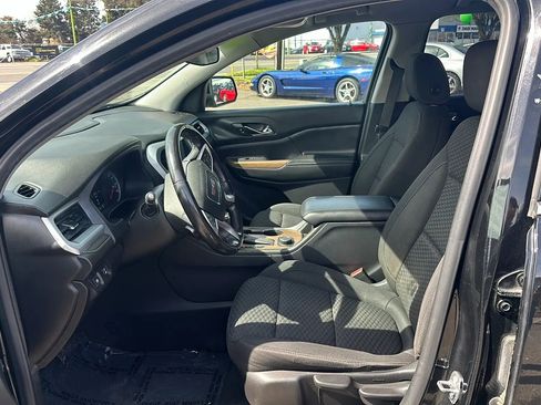 Used 2018 GMC Acadia SLE AWD/4WD image 7